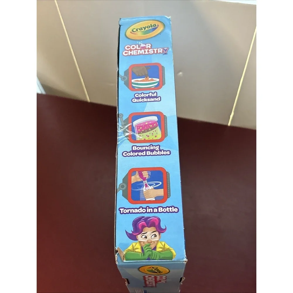 New, Unopened Crayola Color Chemistry Lab Set Instructions 50 Experiments STEM